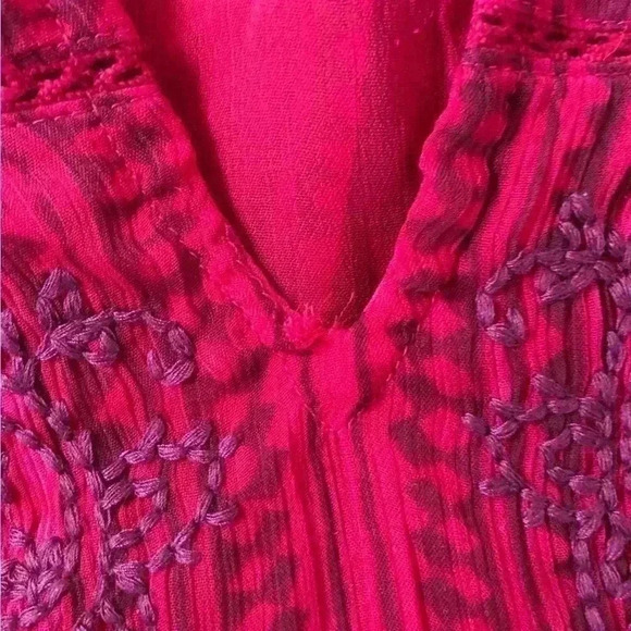 Lucky Brand Halter Neck Sheer Overlay Embroidered Multi-Pattern Pink Tank - M - Picture 4 of 10